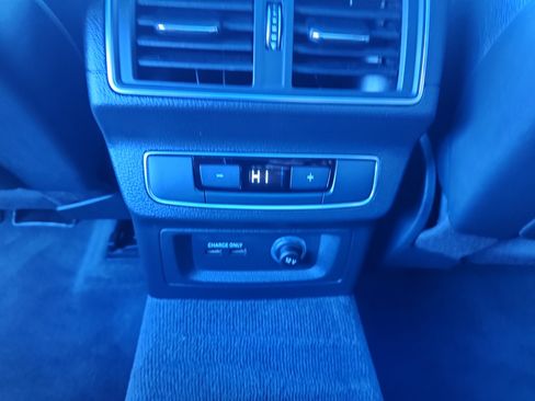 Used 2019 Audi SQ5 Premium Plus w/ Premium Plus Package image 27