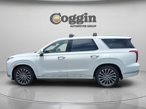 Used 2023 Hyundai Palisade Calligraphy AWD/4WD image 2