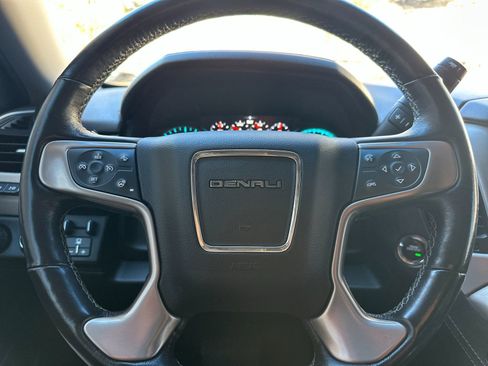 Used 2019 GMC Yukon XL Denali w/ Denali Ultimate Package image 29