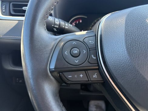 Used 2025 Toyota RAV4 XLE Premium FWD image 17