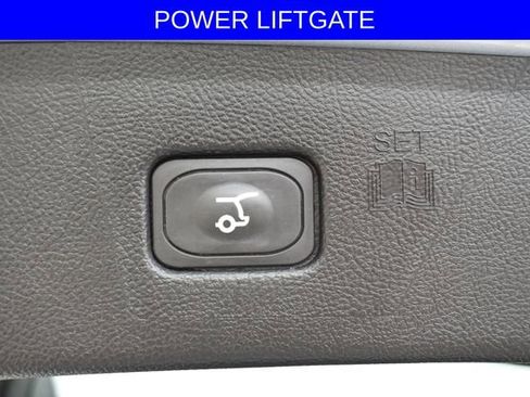 Used 2023 Ford Edge ST AWD/4WD image 7
