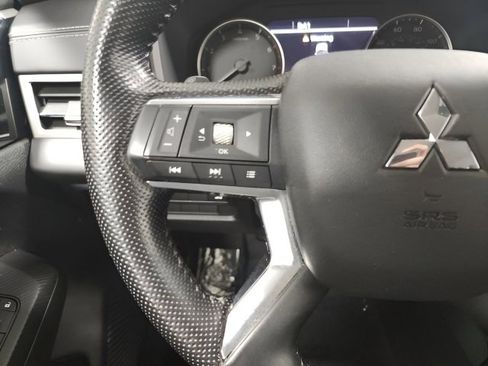Used 2022 Mitsubishi Outlander SEL AWD/4WD image 27