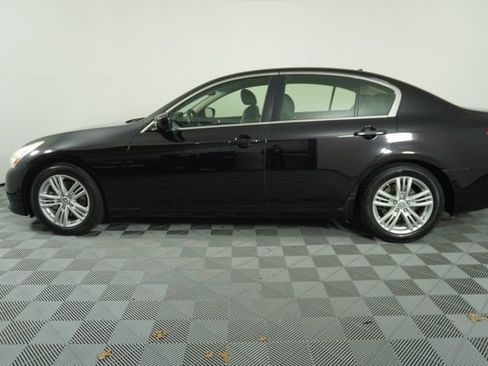 Used 2013 INFINITI G37 Journey image 4