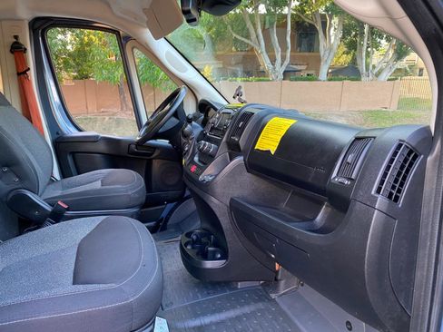 Used 2021 RAM ProMaster 3500 image 23