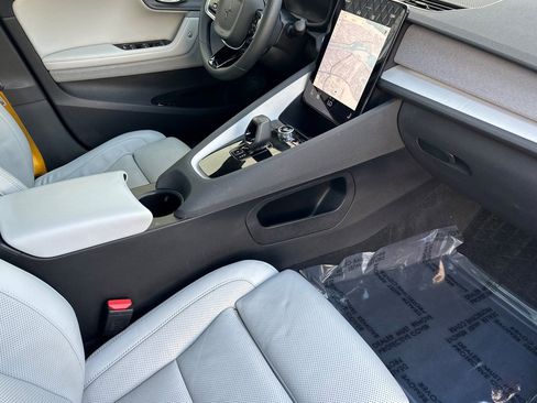 Used 2023 Polestar Polestar 2 image 18