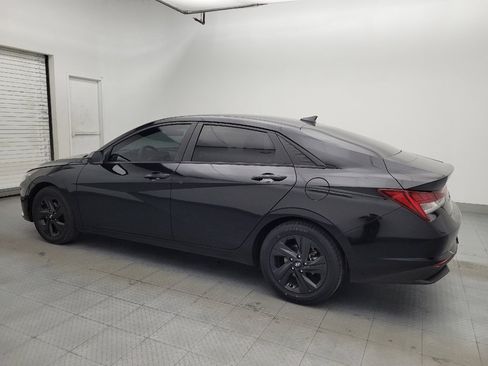 Used 2023 Hyundai Elantra Blue FWD image 3