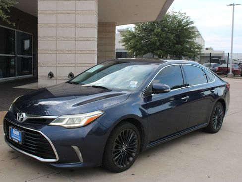Used 2016 Toyota Avalon Touring FWD image 1