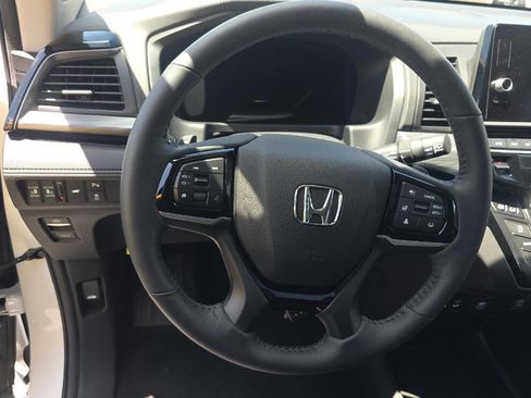 Used 2026 Honda Odyssey Elite image 13
