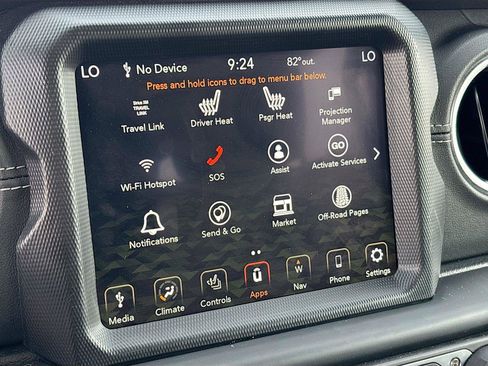 Used 2023 Jeep Wrangler Unlimited Sahara w/ Cold Weather Group AWD/4WD image 15