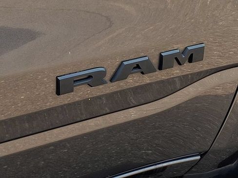 Used 2021 RAM 1500 Big Horn RWD image 28