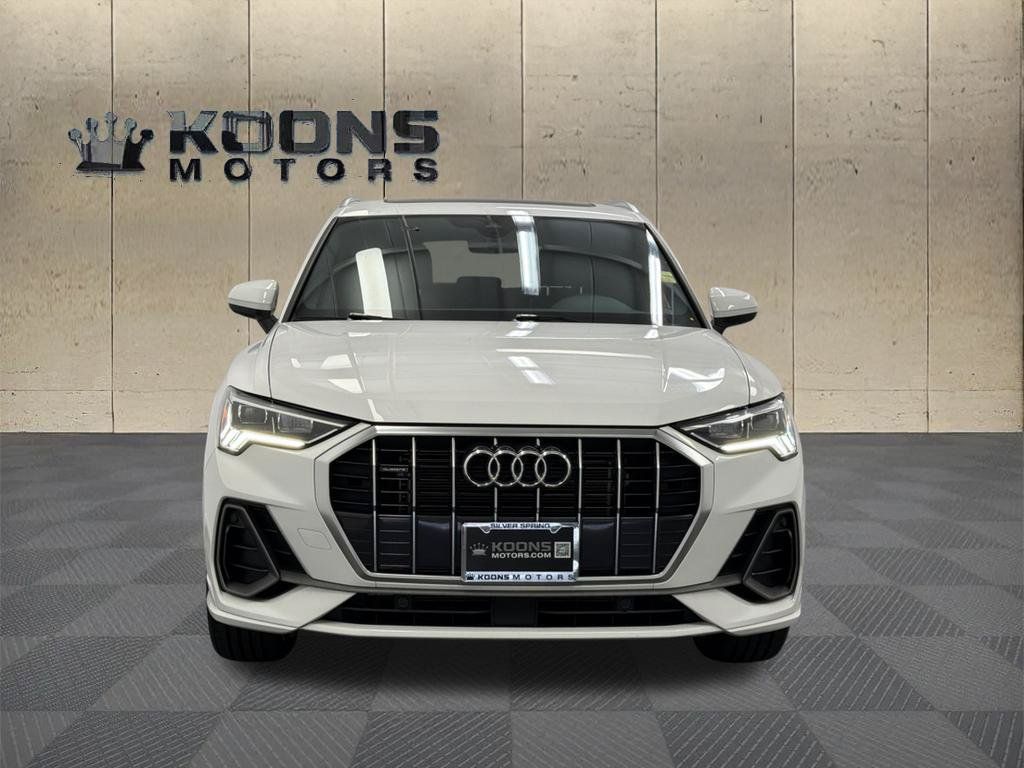 Used 2025 Audi Q3 2.0T Premium AWD/4WD image 3