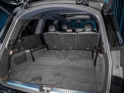 New 2025 Mercedes-Benz GLS 580 4MATIC image 7