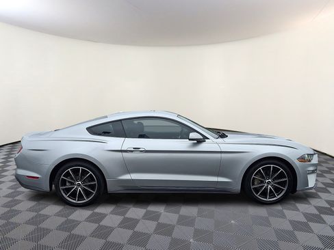 Used 2019 Ford Mustang Coupe w/ Equipment Group 101A RWD image 8