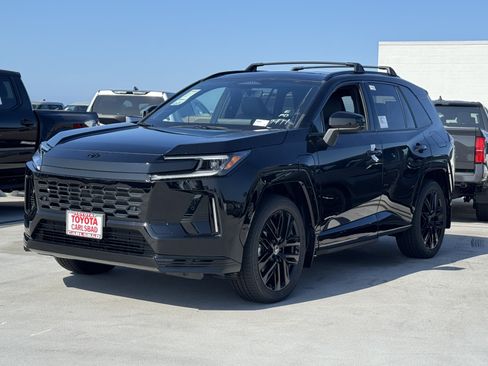 New 2026 Toyota RAV4 XSE AWD/4WD image 10
