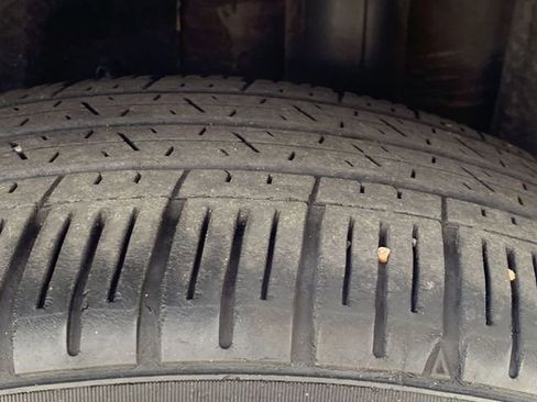 Used 2022 Toyota Corolla SE image 33