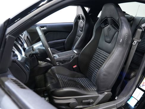 Used 2013 Ford Mustang Shelby GT500 image 28