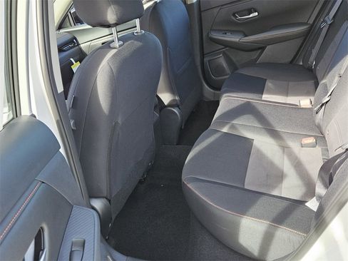 New 2025 Nissan Sentra SR image 4