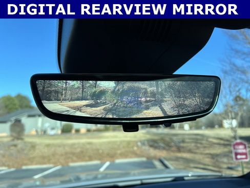 Used 2025 GMC Sierra EV Denali image 17