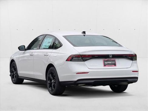 New 2025 Honda Accord SE image 9