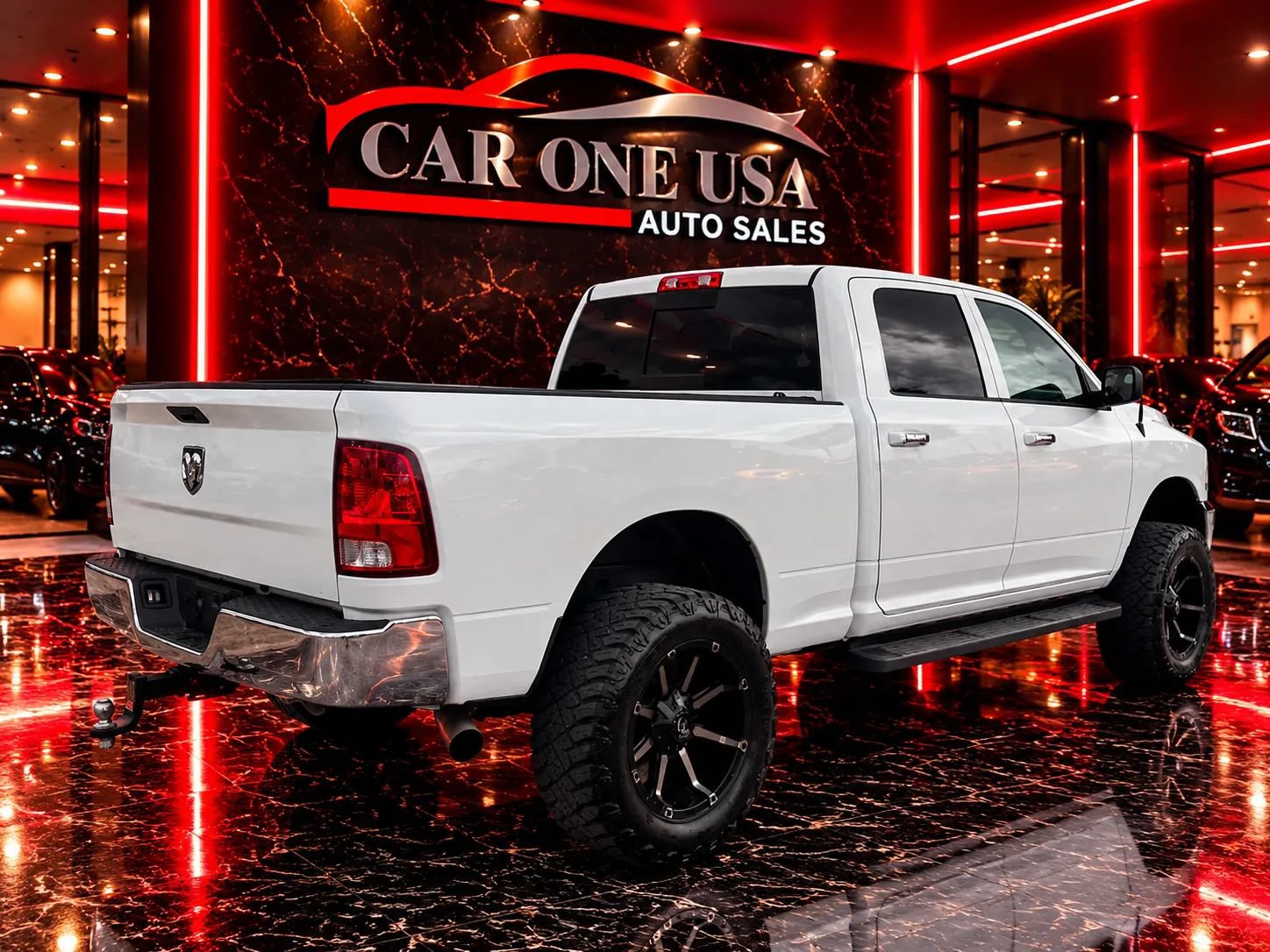 Used 2017 RAM 2500 SLT AWD/4WD image 3