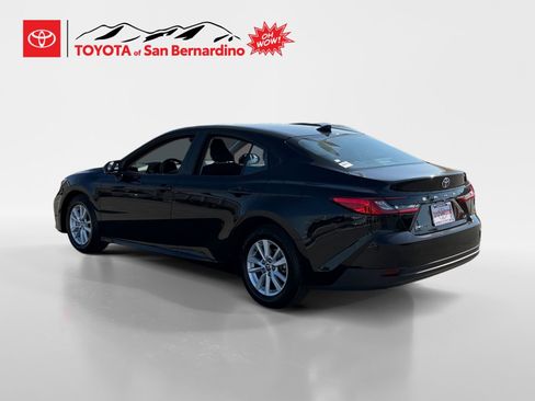 Certified 2025 Toyota Camry LE image 3