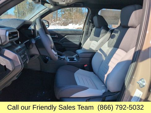 New 2026 Toyota Tacoma TRD Off-Road image 9