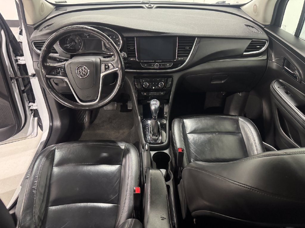 Used 2019 Buick Encore Essence FWD image 29