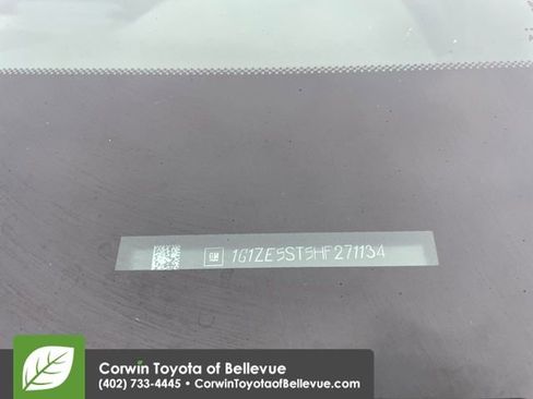 Used 2017 Chevrolet Malibu LT image 27