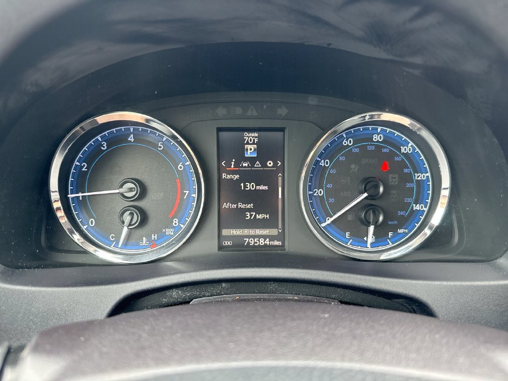 Used 2019 Toyota Corolla SE FWD image 12