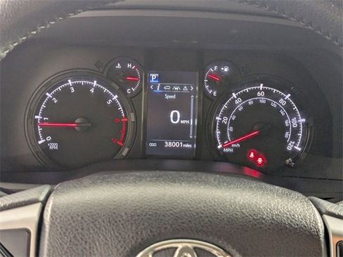 Used 2024 Toyota 4Runner SR5 image 17