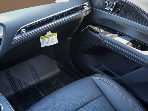 New 2026 Cadillac Lyriq Luxury w/ LPO, Floor Liner Package AWD/4WD image 26