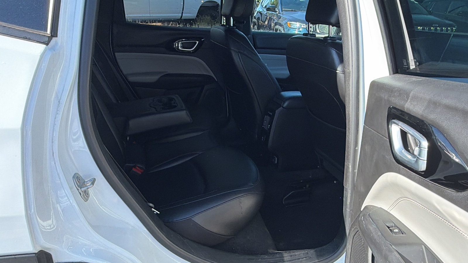 Used 2024 Jeep Compass Limited AWD/4WD image 21