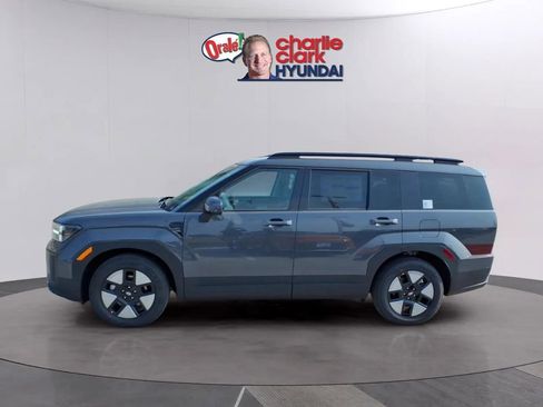 New 2026 Hyundai Santa Fe SEL FWD image 2