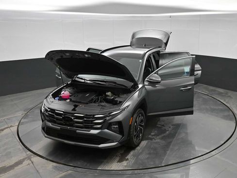 New 2026 Hyundai Tucson Limited image 39