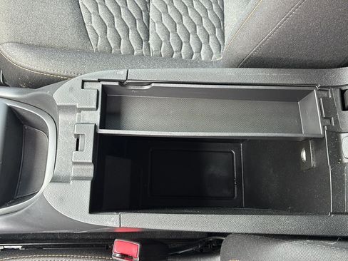 Used 2021 Chevrolet Equinox LT AWD/4WD image 15
