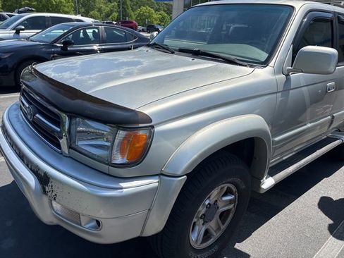 Used 1999 Toyota 4Runner Limited image 3