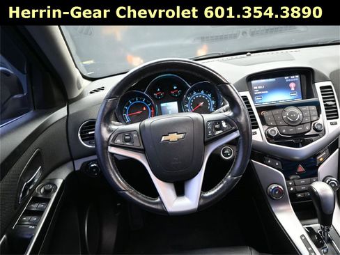 Used 2014 Chevrolet Cruze LTZ image 29