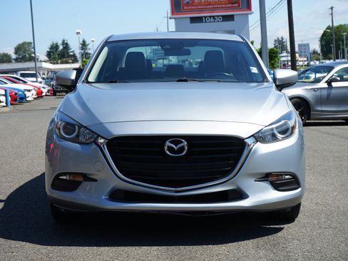 Used 2018 MAZDA MAZDA3 Touring FWD image 8
