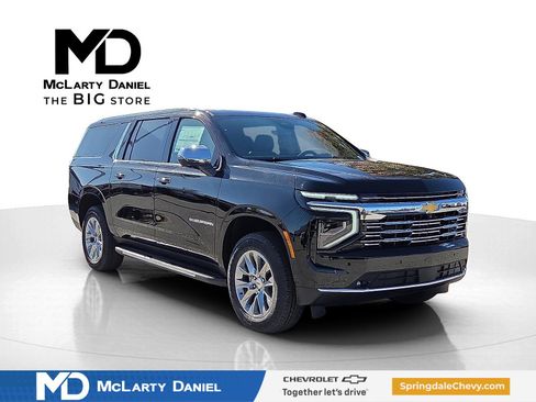 New 2026 Chevrolet Suburban Premier image 1