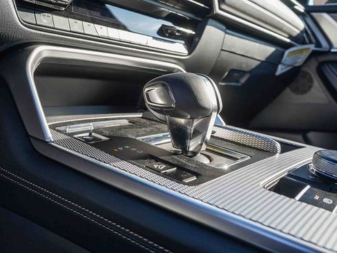 New 2025 MAZDA CX-70 Plug-In Hybrid w/ Premium Pkg image 25