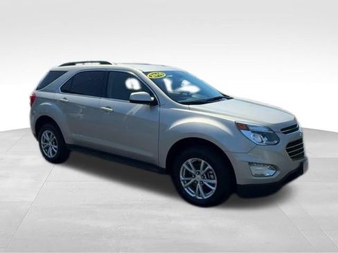 Used 2016 Chevrolet Equinox LT w/ Convenience Package FWD image 2