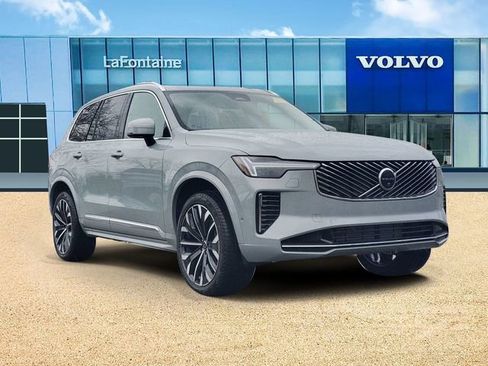 New 2026 Volvo XC90 T8 Plus w/ Protection Package Premier AWD/4WD image 3