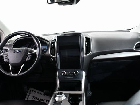 Used 2023 Ford Edge SEL w/ Convenience Package image 7