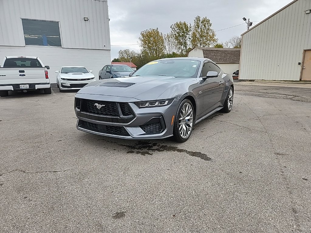 Used 2024 Ford Mustang GT Premium RWD image 9