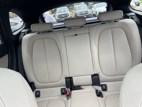 Used 2017 BMW X1 xDrive28i AWD/4WD image 40