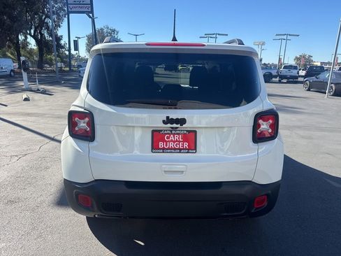 Certified 2020 Jeep Renegade Altitude image 6