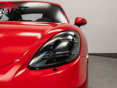 Used 2019 Porsche 718 Cayman GTS image 10