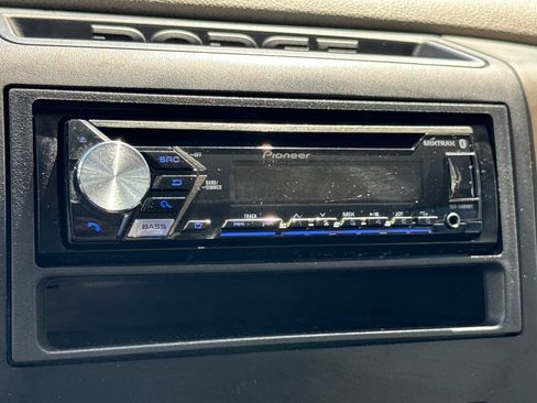 Used 2012 RAM 1500 ST RWD image 20