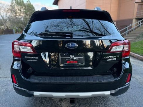 Used 2016 Subaru Outback 2.5i Premium image 6