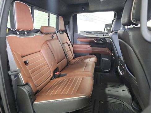 Certified 2023 GMC Sierra 1500 Denali Ultimate image 13